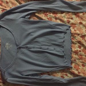 Beautiful crop tee just doesn’t fit it’s to big